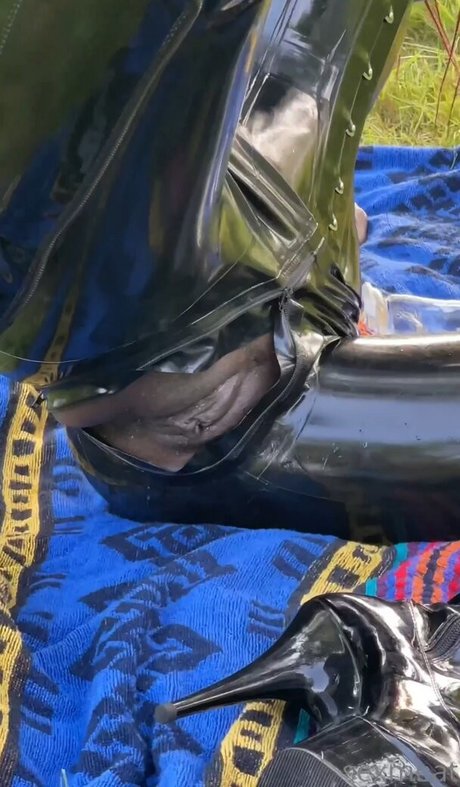 Sexmeat free actress gallery