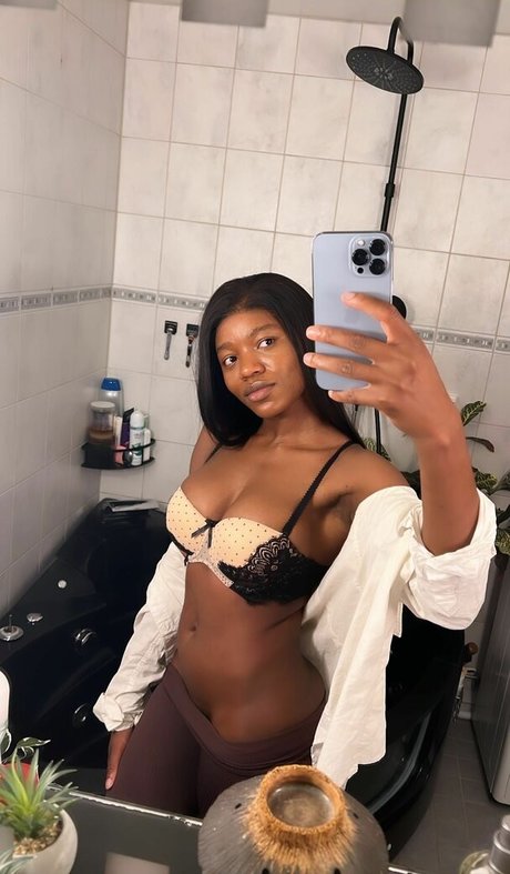 asian onlyfans perfect pictures