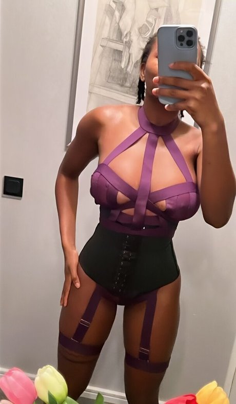 a desuwa__ star art photo