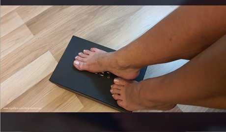 Mistress Kennya star perfect galleries