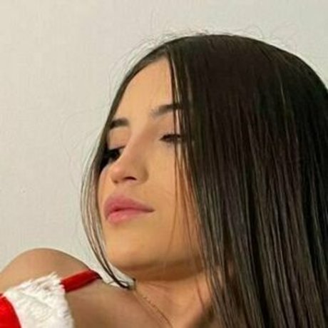 Andrea Gomez model sex img