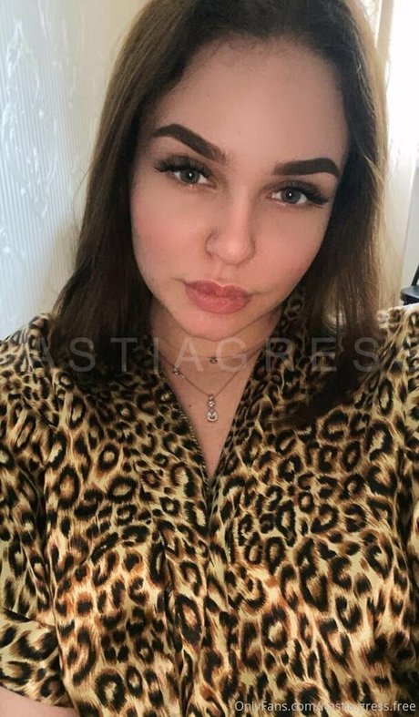 blonde deepthroat onlyfans nude photo