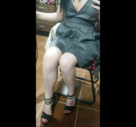 slut milf onlyfans hot naked gallery