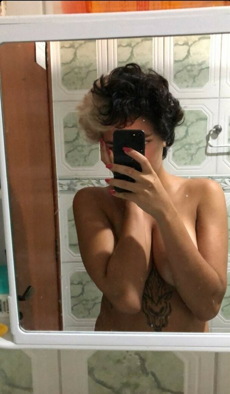 Sad Steh hot actress image