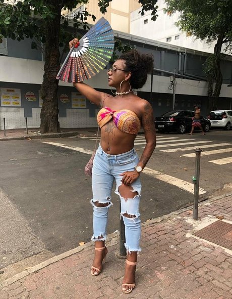 girl on girl onlyfans sexy photo