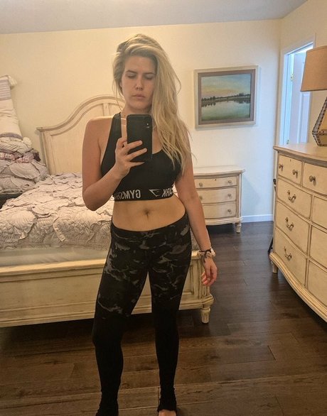 Erica Lindbeck pornstar pretty pics