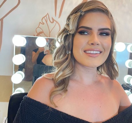 Erica Lindbeck pornstar pretty images