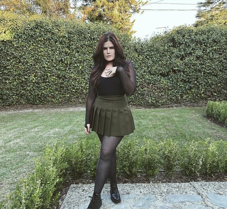 Erica Lindbeck free pornstar images