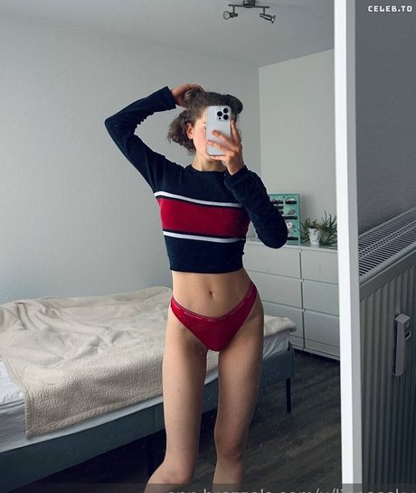 Linneasky high quality pornstar images