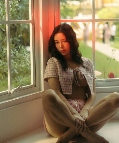 Nardear Montgod naked pornstar archive