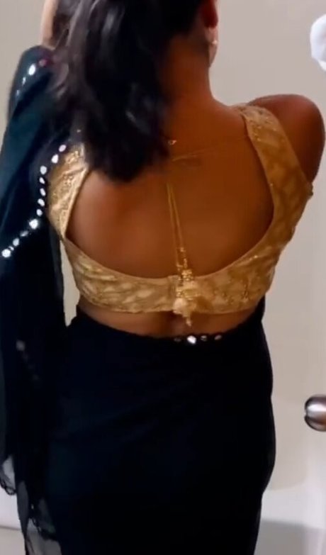 Naina Leone nudes model pictures