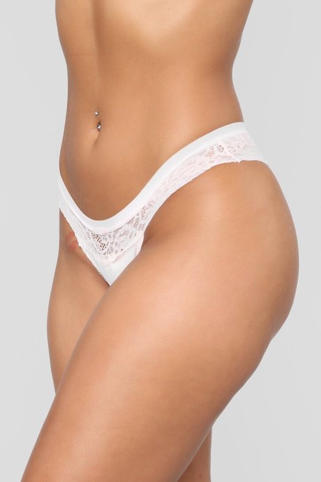 curvy kitty onlyfans beautiful naked photos