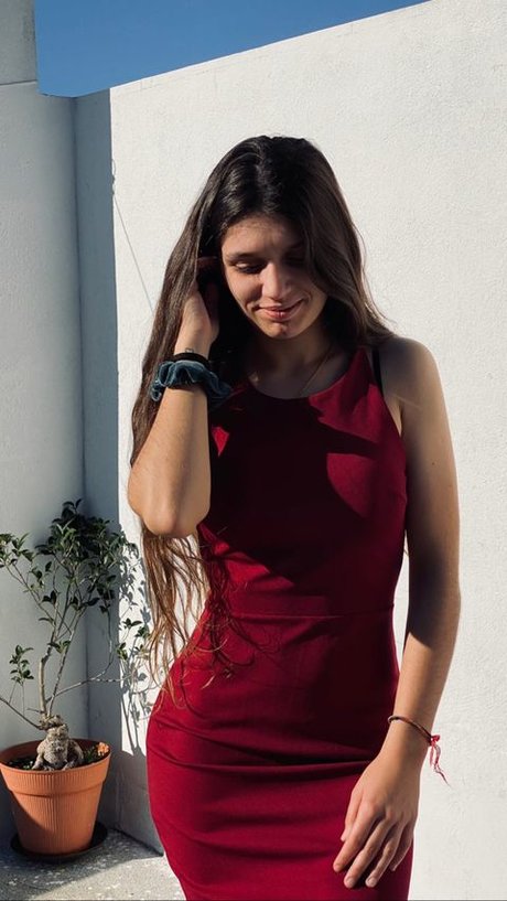 Veronica Marcelino model art archive