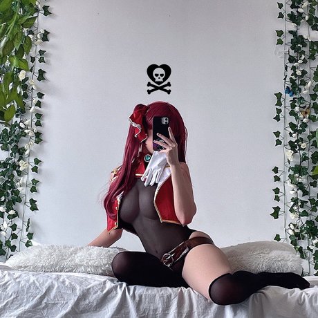 milf glasses onlyfans erotic photos