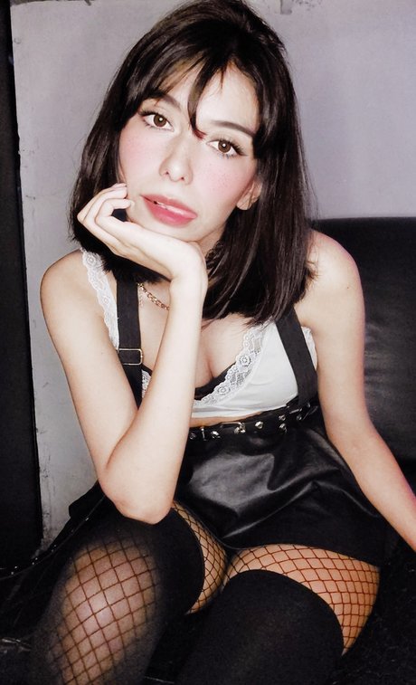 Lily waifu star gallery