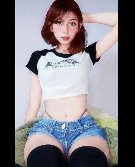 Lily waifu free model gallery