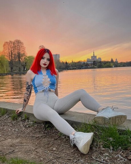 shemale masturbation onlyfans sexy nude photos