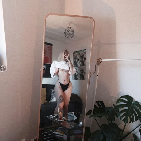 Pinustri pornstar art images