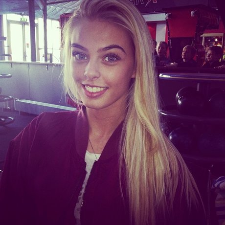 _Asdis Dogg Gudmunds sexy star image