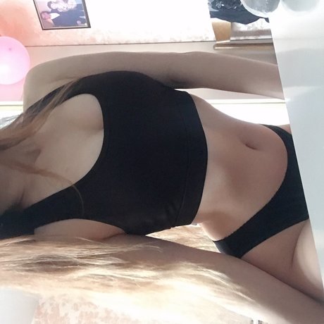 Tosha porn model pictures