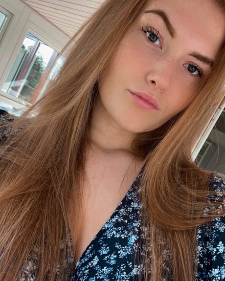 Vasana 20 pornstar nude image