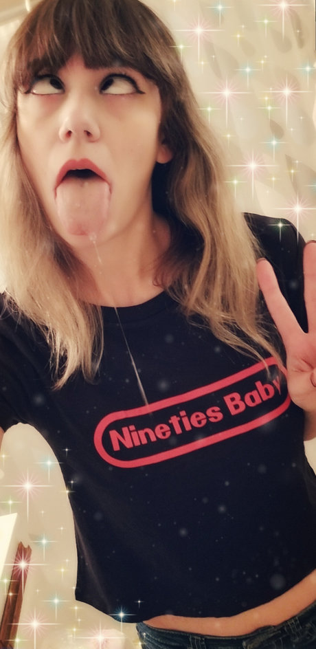 Yanderekamii art model galleries