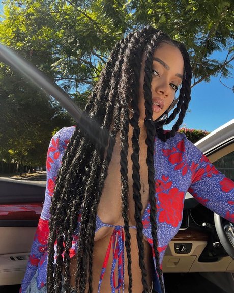 Essence Tatiana pornstar hd pictures