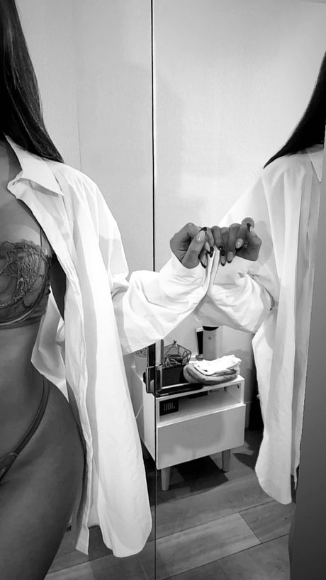 Maelyss Lepage star xxx images