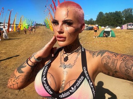 Leoni Baltz_ sex star gallery