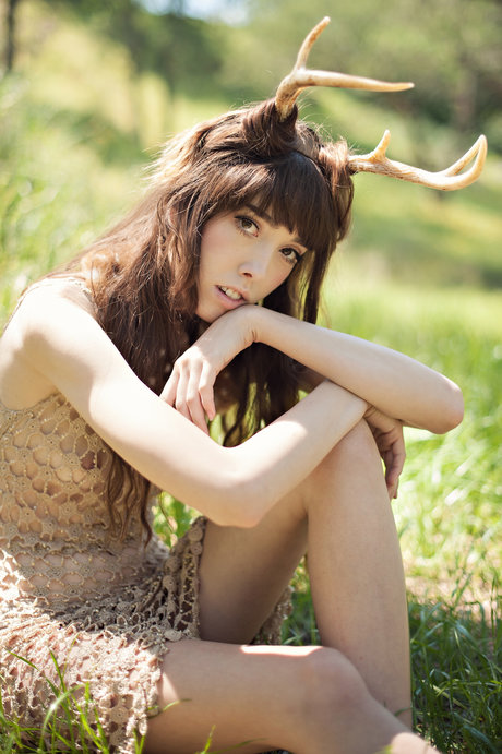 _Zoe Flood model best pictures