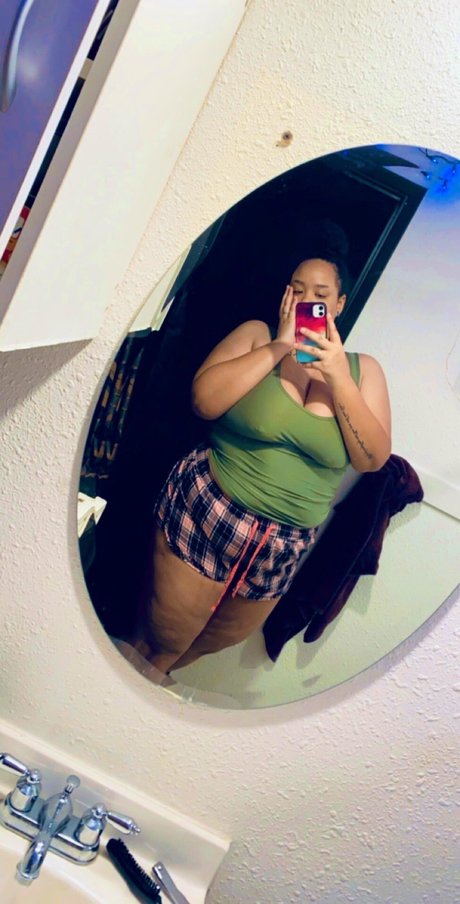 Littyliya xxx model pic