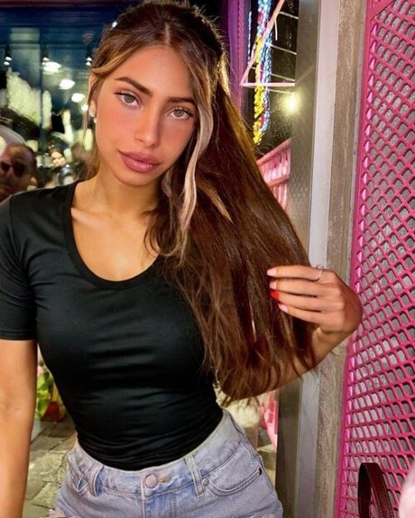 Koral Alkobi nudes star gallery