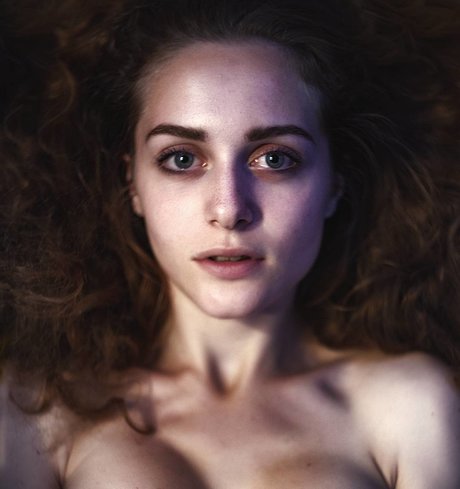 Ave Maria_ hot actress galleries