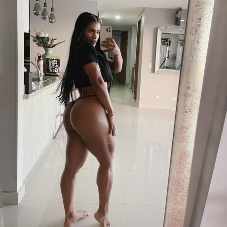 Sunny Doria Vargas free pornstar galleries