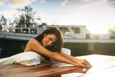 Rowena Verdaasdonk xxx actress img