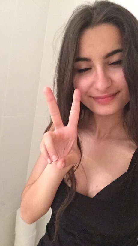 Loser Dyke top star photo