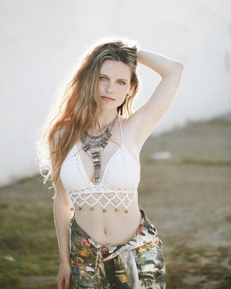 Stella Hayes_ free pornstar photo