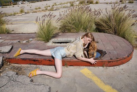 Anna Niro perfect model img