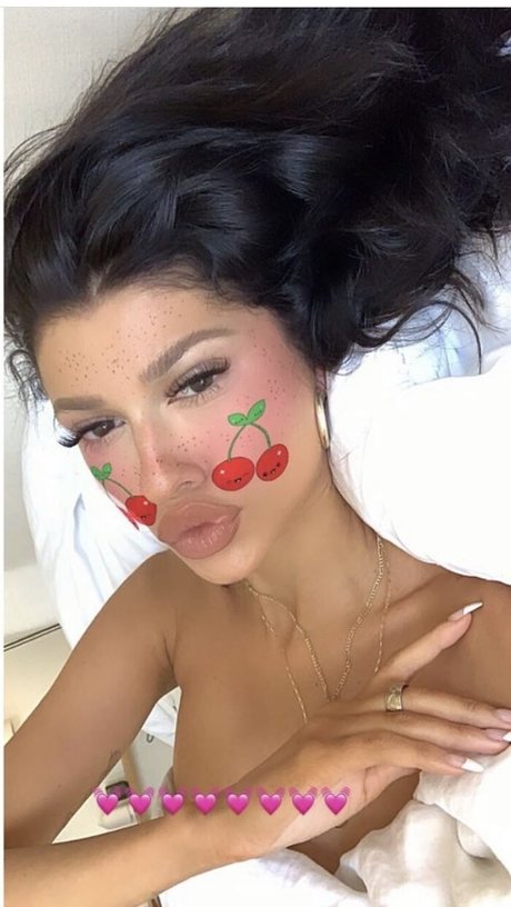 Cherie Madeline porn actress pics