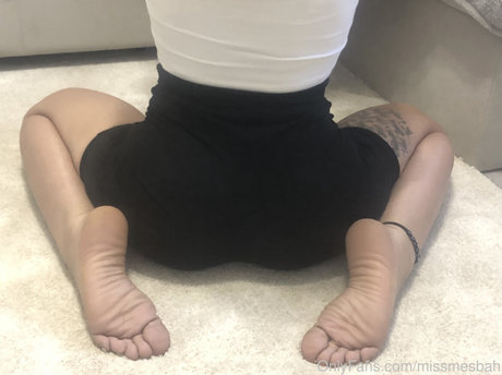 Payvand Mesbah free pornstar pics