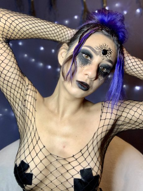 Bass Angel_ model exclusive image