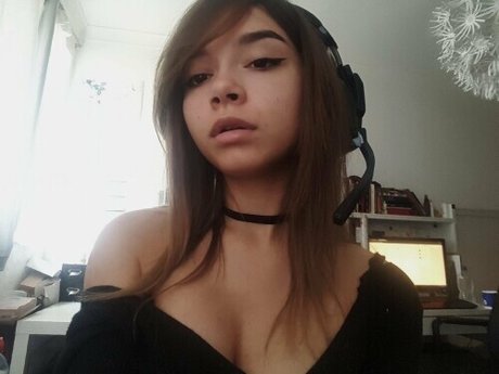 Csillabu xxx model galleries