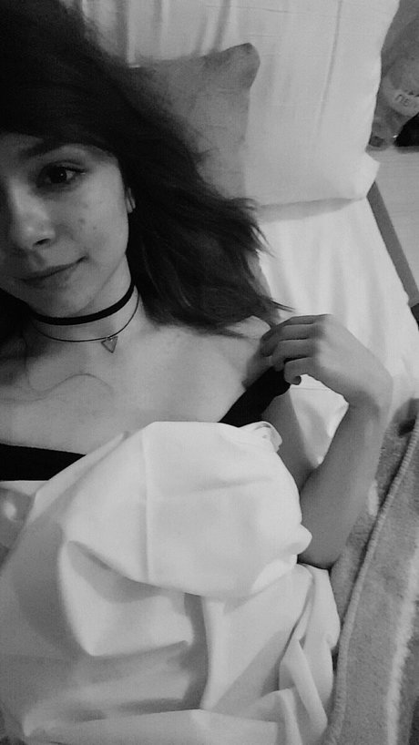 Csillabu model nudes galleries