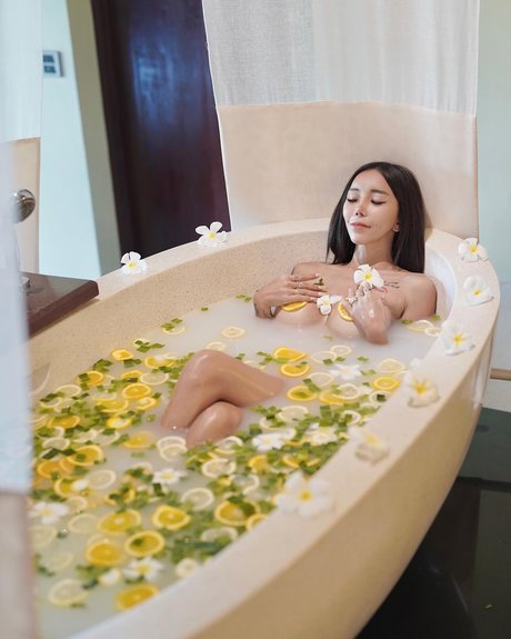 Leng Yein high quality actress images