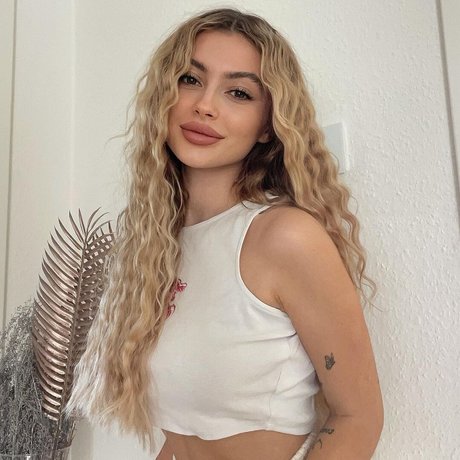 caught masturbating onlyfans beautiful xxx pics