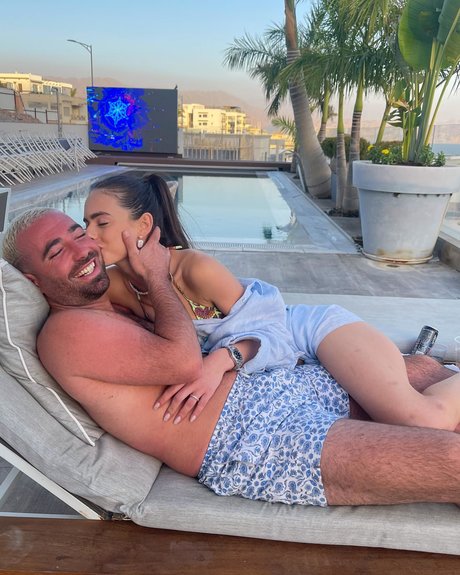 Yael Shelbia pornstar nude pictures