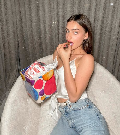 Yael Shelbia nudes star archive