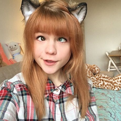 Lilsolle Chickpii star nudes galleries