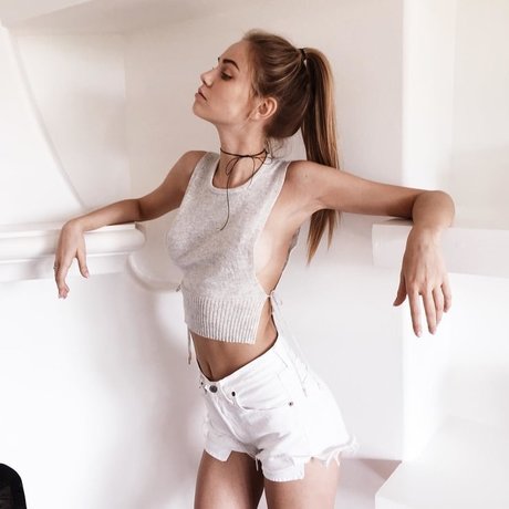 granny pussy onlyfans top image