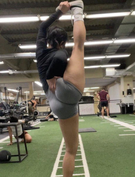 female influencer onlyfans nice images